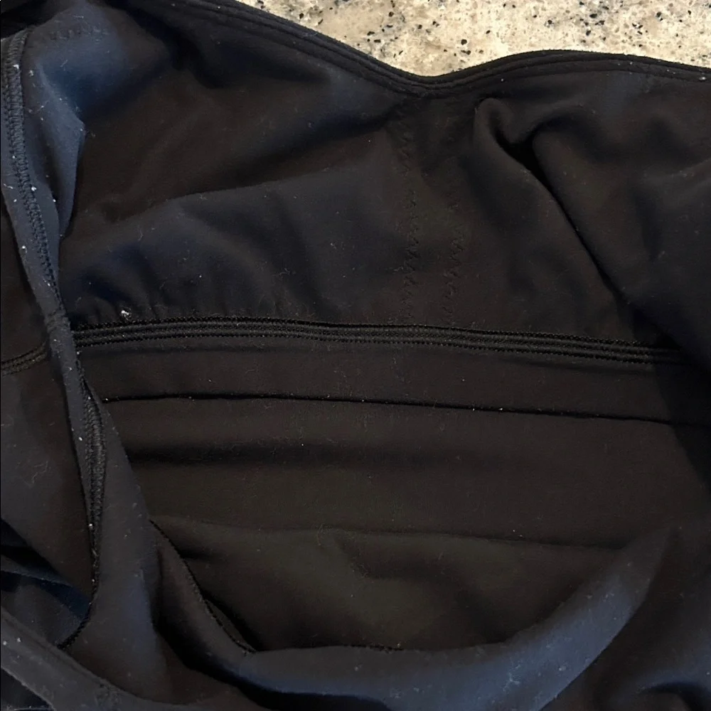 Lululemon Black Align Tank - Picture 3 of 4